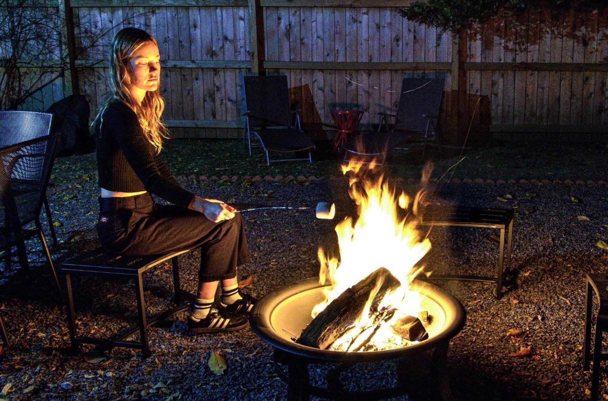 Spacious Bungalow With 6 Beds, Games, And Fire Pit - Close To Beale Street, Bbq, Graceland, & Liberty Bowl Memphis Exterior photo